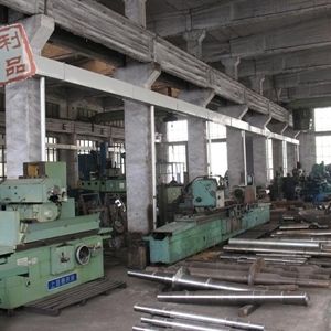 高大廠房采暖設(shè)備首選 威海鴻陽(yáng)熱能設(shè)備，為工業(yè)空間注入溫暖與效率